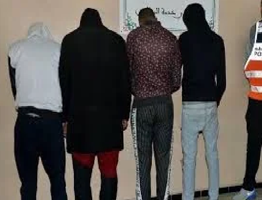 شفشاون اليوم، ابتزاز سائح أجنبي،